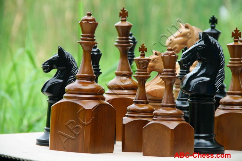 wood_chess_trophies_12.jpg