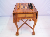 wooden_chess_table_02