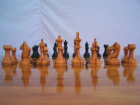 wooden_chess_table_18