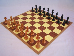 wooden_chess-set_13