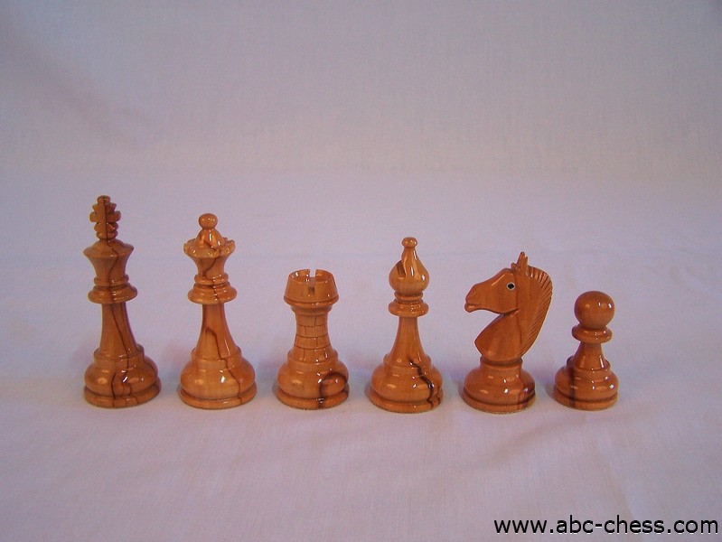 wooden_chess-set_07.jpg