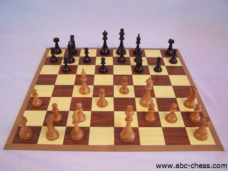 wooden_chess-set_18.jpg