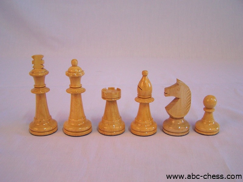 wooden_chess-set_23.jpg