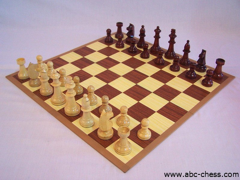 wooden_chess-set_33.jpg