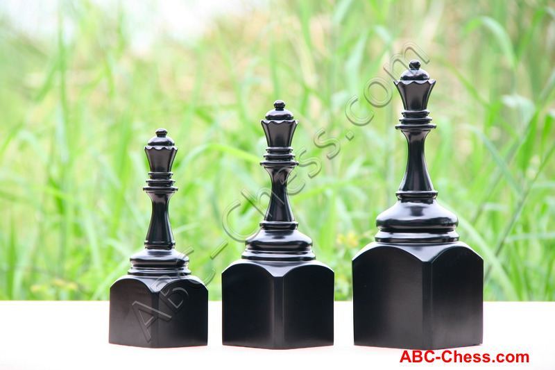 wood_queen_trophy_black_02.jpg