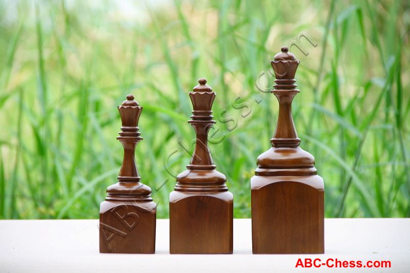 wood_queen_trophy_01.jpg