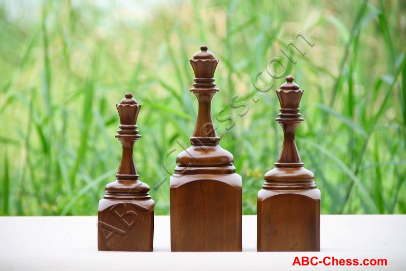 wood_queen_trophy_03.jpg