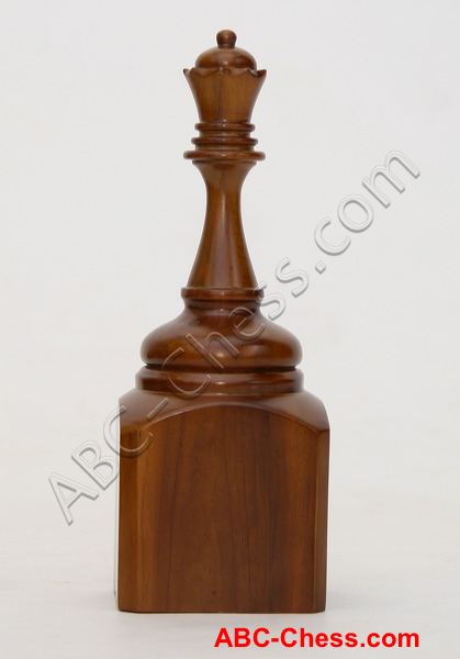 wood_queen_trophy_08.jpg
