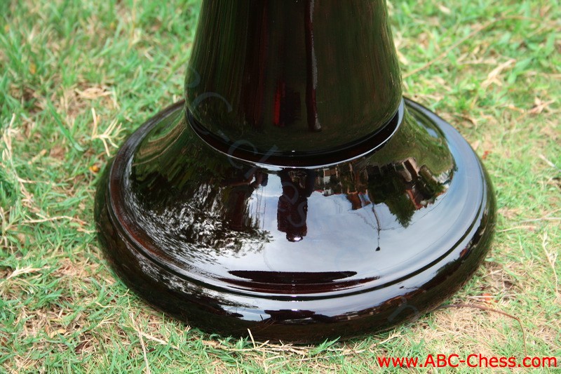 outdoor_wood_chess_table_04.jpg