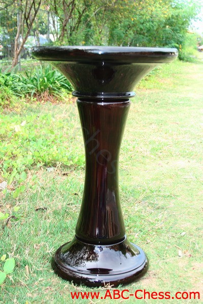 outdoor_wood_chess_table_09.jpg