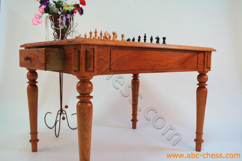 chess_table_hercules_05.jpg