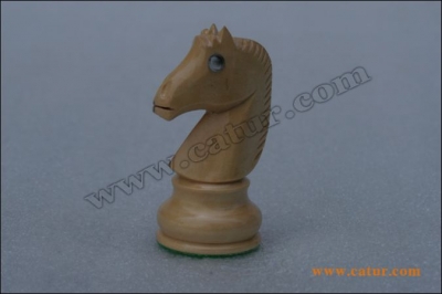 Low Cost Chess Pieces : Singosari