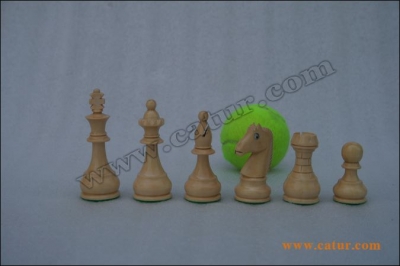 Low Cost Chess Pieces : Singosari