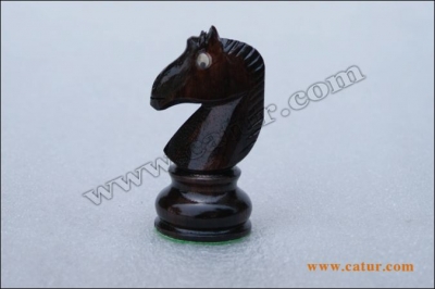 Low Cost Chess Pieces : Singosari