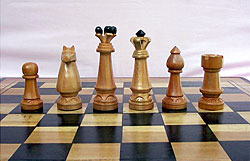 play chess